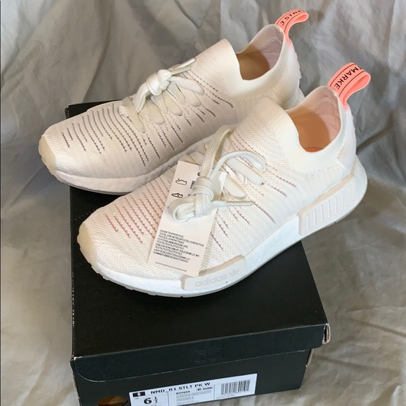 New authentic Adidas - Picture 2 of 6